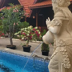 Uli Wood Villa, Bali - Near Gwk *** Jimbaran